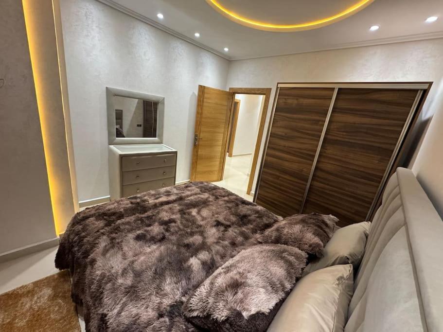 Family-Sized Cosy Apartment Larache Esterno foto